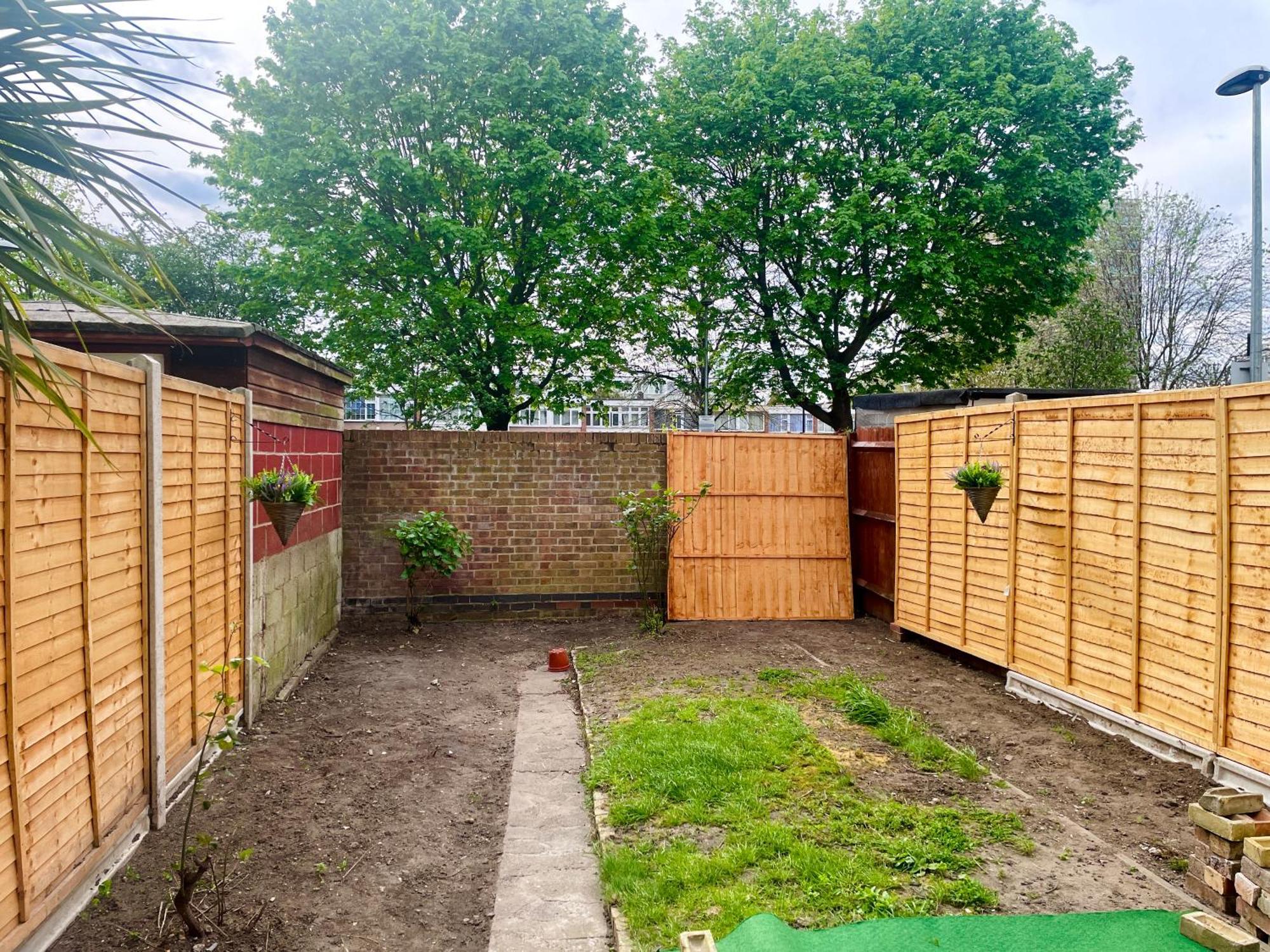 Luxury 3 Bedroom Flat With Garden * Londra